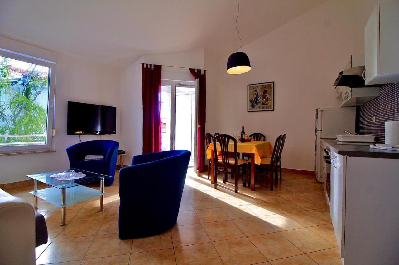 Apartman Maja Pjescana Pjescana Uvala Zewnętrze zdjęcie