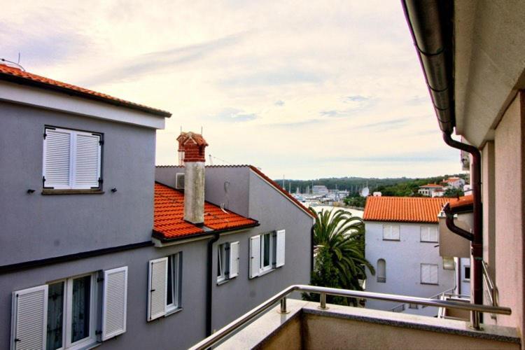 Apartman Maja Pjescana Pjescana Uvala Zewnętrze zdjęcie